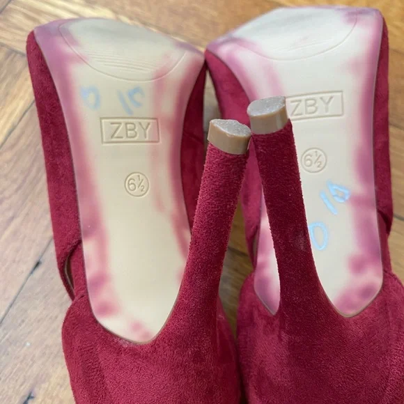 ZBY Burgundy Ankle Bow Heels - Faux Suede - Size 6.5 - Picture 6 of 6